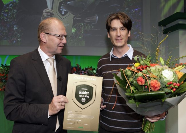 Fotopagina00003